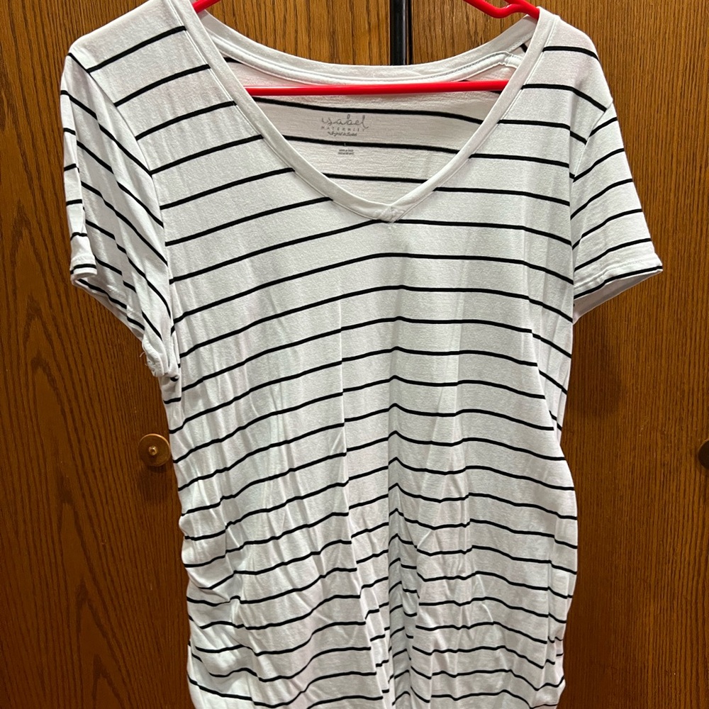 Isabel Maternity by Ingrid & Isabel Black and White Fitted T-Shirt